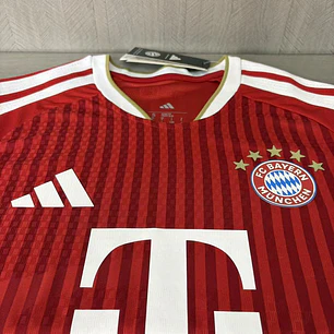 CAMISA BAYERN DE MUNIQUE 26/27 CASA - Vermelha