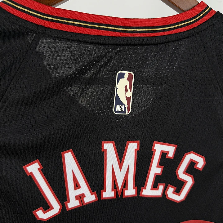 Camisa NBA Philadelphia 76ers Retrô - James Nº23 3