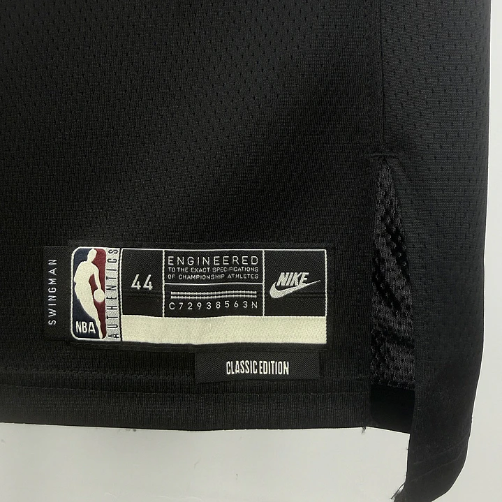 Camisa NBA Philadelphia 76ers Retrô - James Nº23 5
