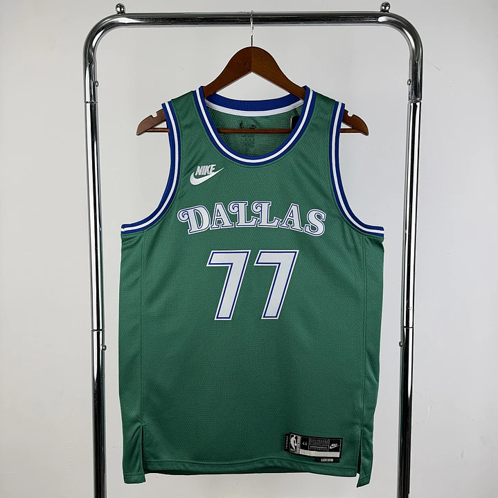 Camisa NBA Dallas Mavericks Retrô Verde - Doncic Nº77 1