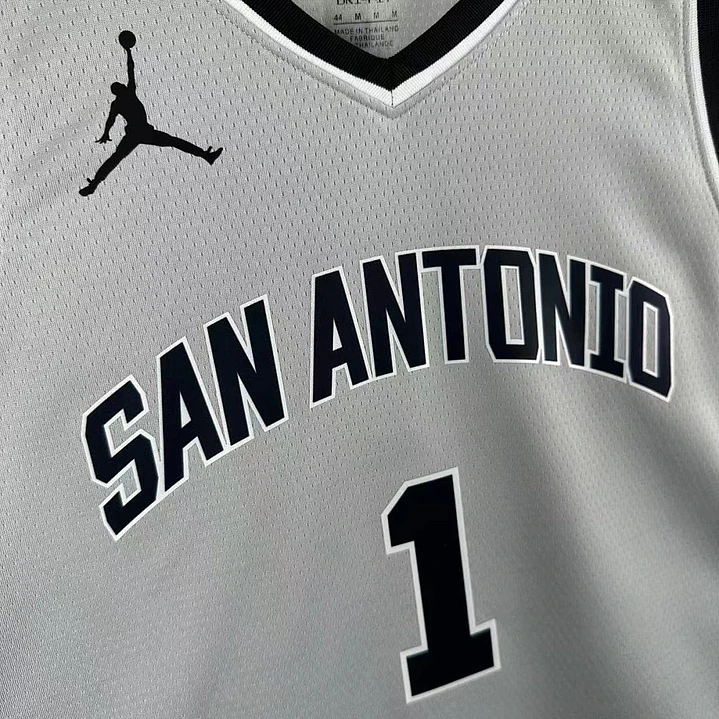 Camisa NBA San Antonio Spurs Edição Limitada Cinza - Wembanyama Nº1 4