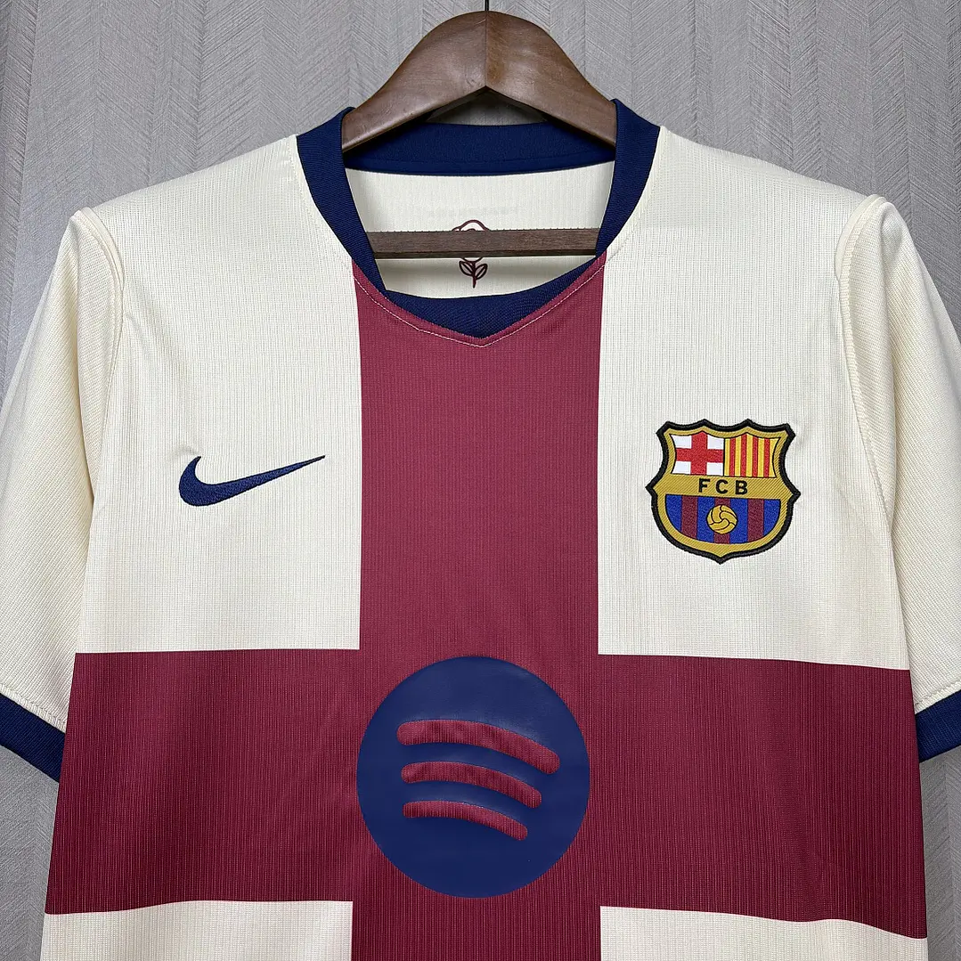 Camiseta FC Barcelona 26/27 Cuarta Equipación - Crema y Grana 4
