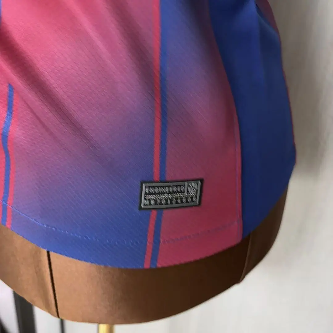 Camiseta FC Barcelona 25/26 Local Mujer 7