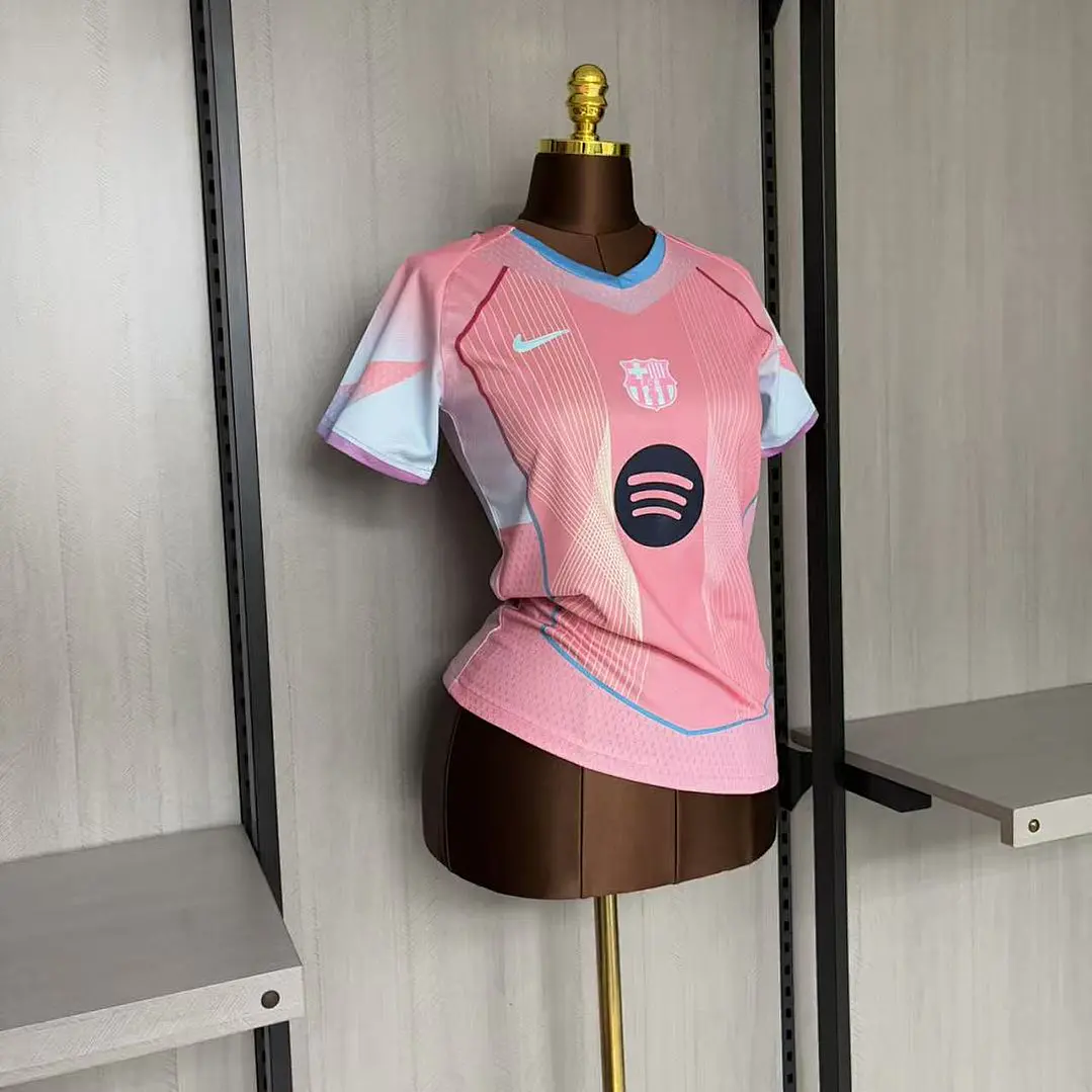 Camiseta FC Barcelona 25/26 Mujer - Rosa Edición Especial 4