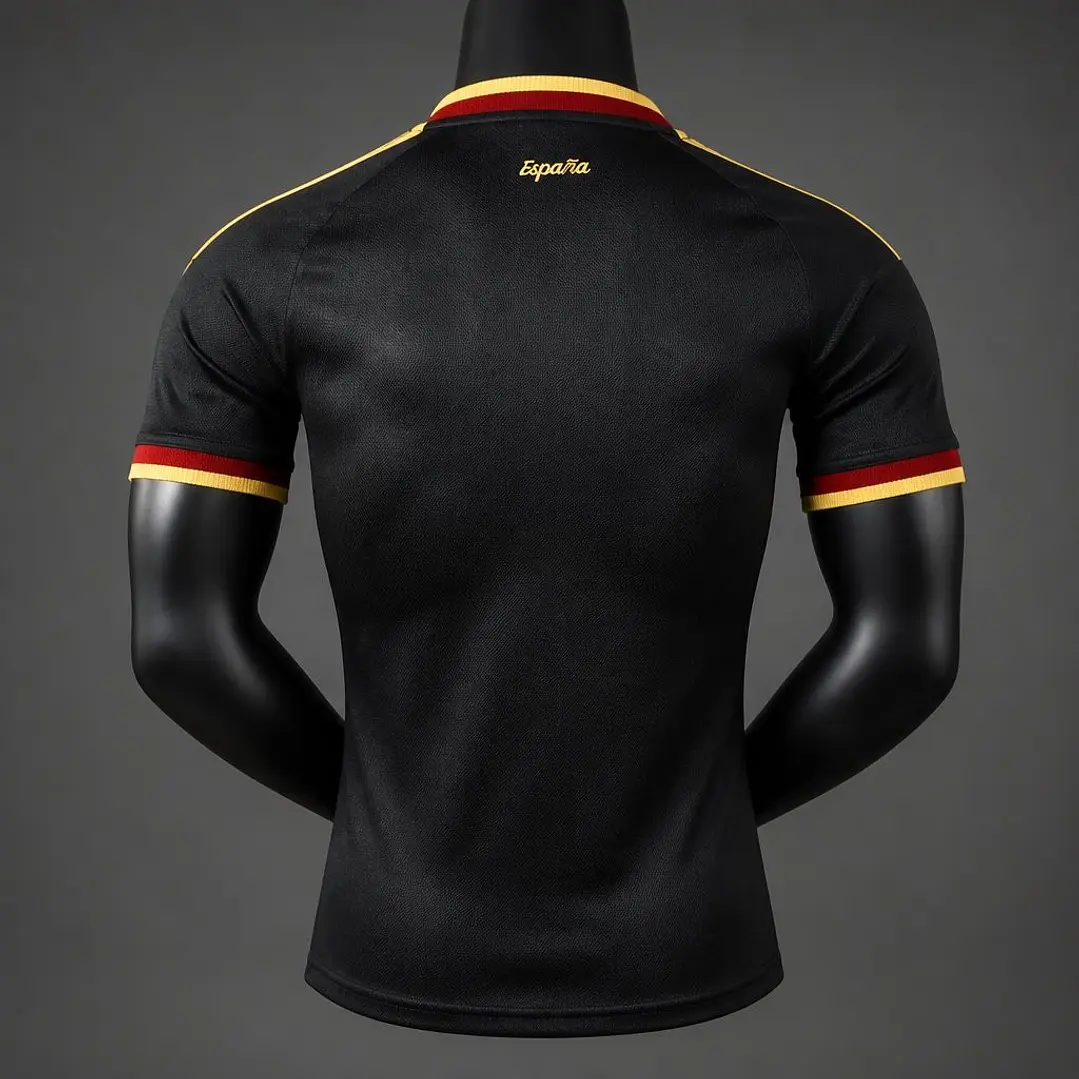 CAMISA ESPANHA 2026 PRETA E DOURADA - Versão Jogador Slim Fit 2