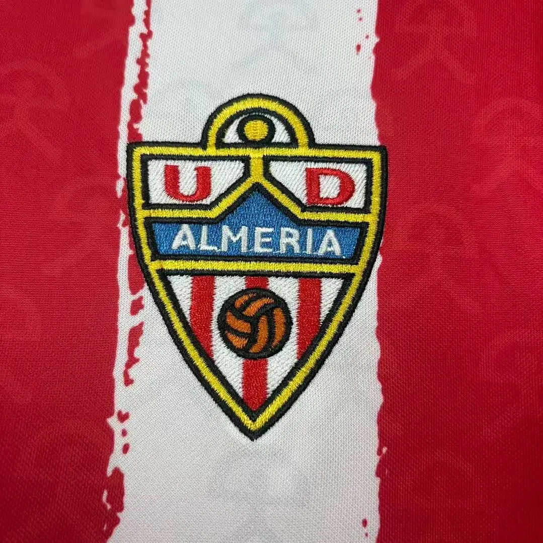 CAMISA ALMERÍA 26/27 CASA - Vermelha e Branca Listrada 3