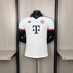 CAMISA BAYERN DE MUNIQUE 26/27 FORA - Branca - Versão Jogador Slim Fit