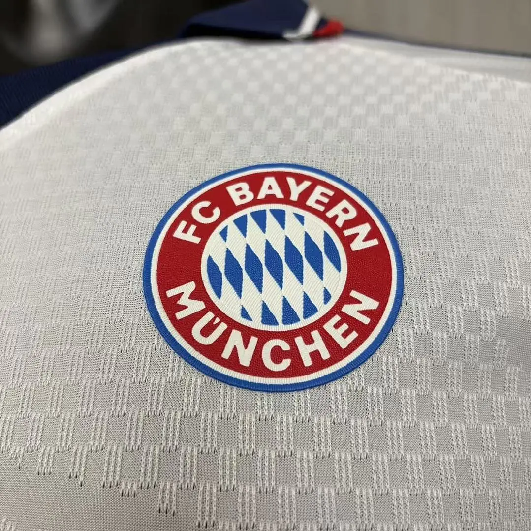 CAMISA BAYERN DE MUNIQUE 26/27 FORA - Branca - Versão Jogador Slim Fit 3