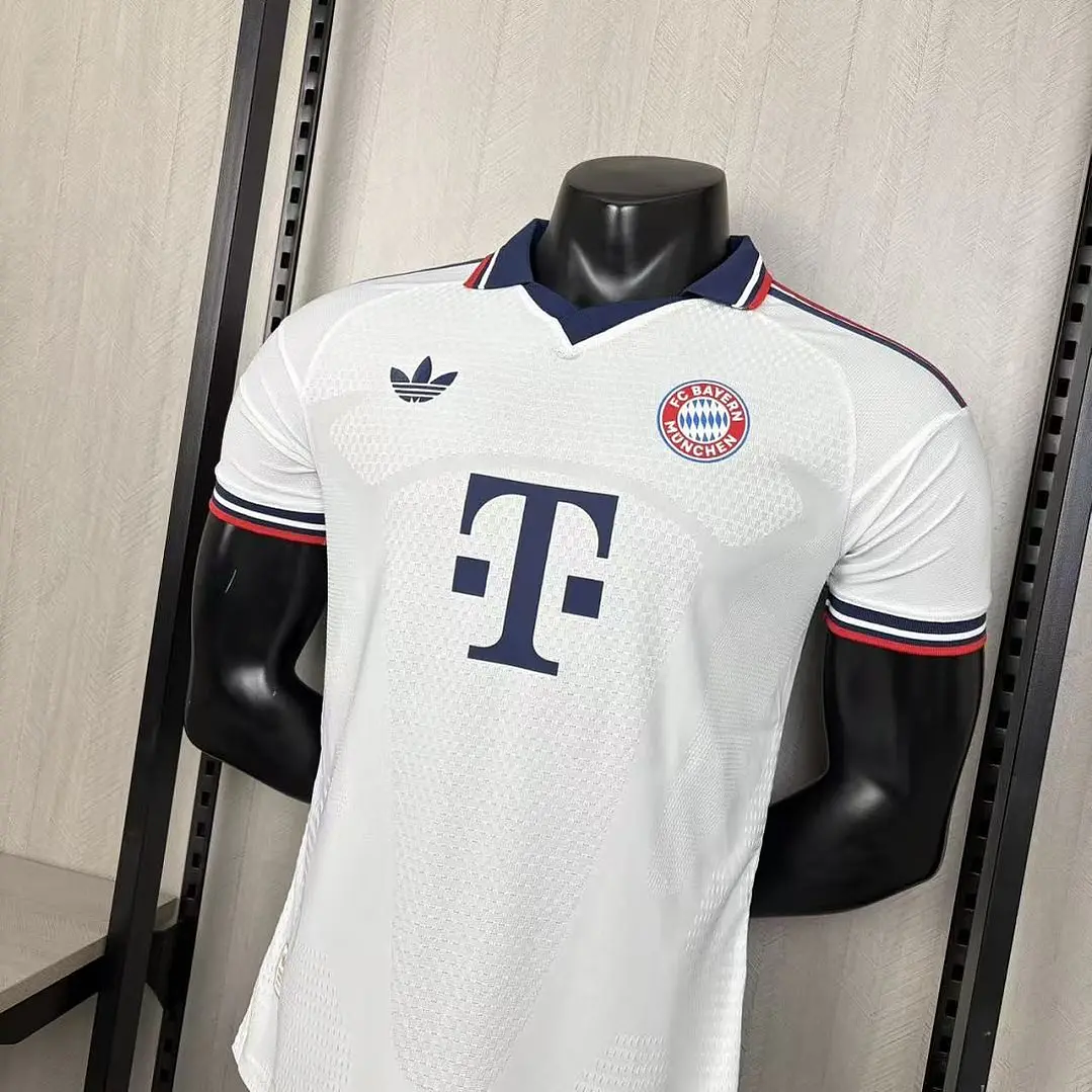 CAMISA BAYERN DE MUNIQUE 26/27 FORA - Branca - Versão Jogador Slim Fit 5