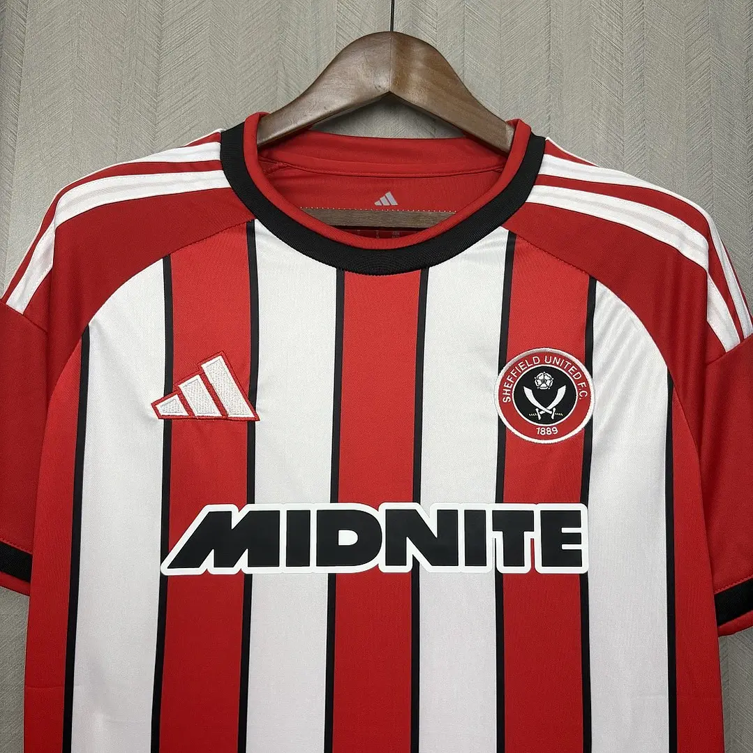 CAMISA SHEFFIELD UNITED 26/27 CASA - Vermelha e Branca Listrada 6