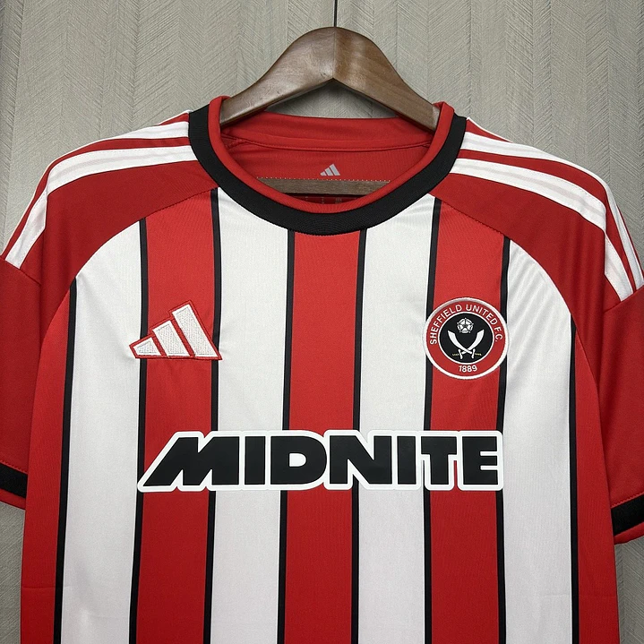 CAMISA SHEFFIELD UNITED 26/27 CASA - Vermelha e Branca Listrada 6