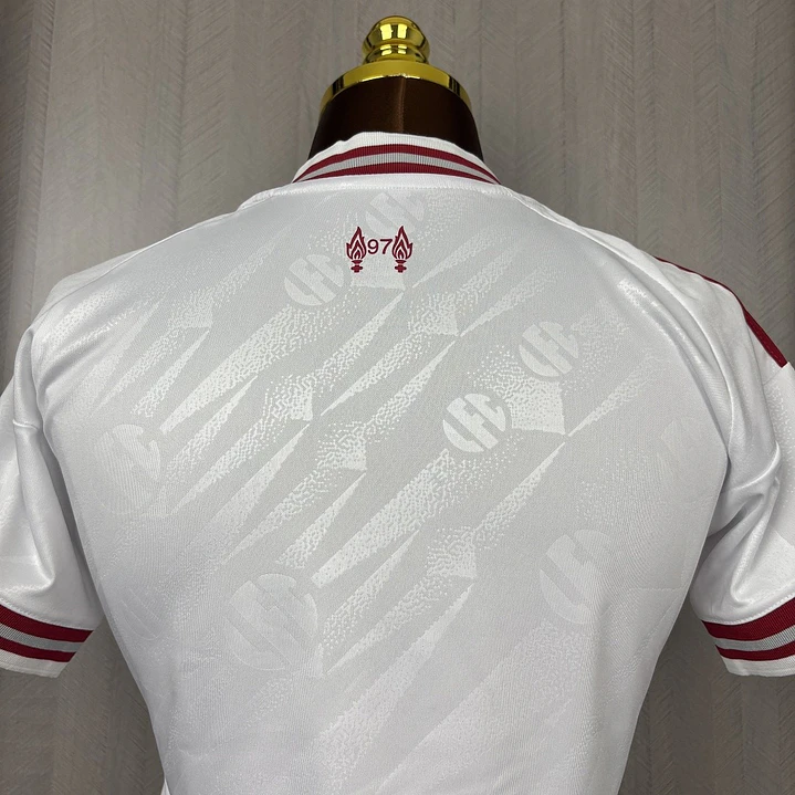 CAMISA LIVERPOOL 26/27 FORA - Branca - Feminina 3