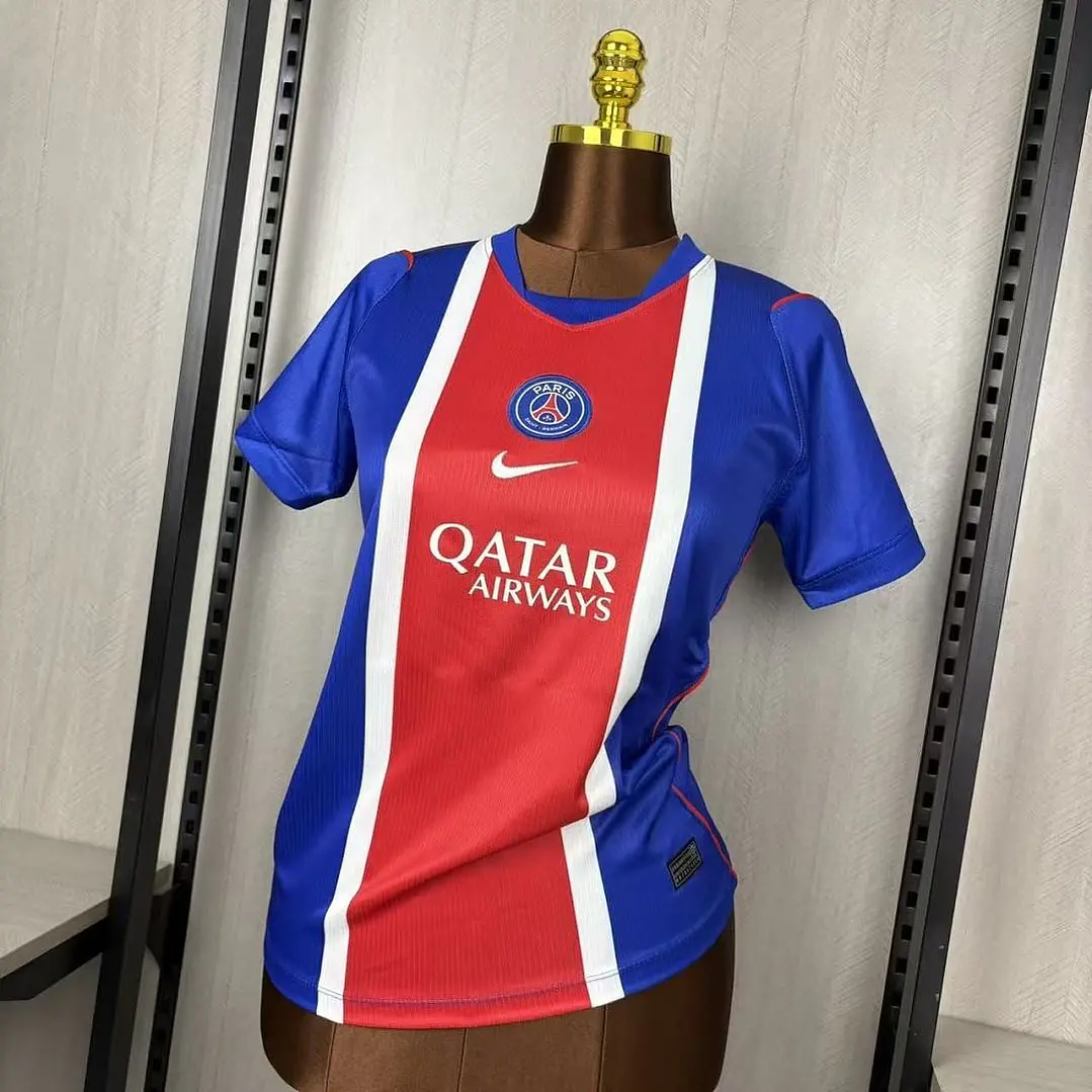 CAMISA PSG 26/27 CASA - Azul e Vermelha - Feminina 4