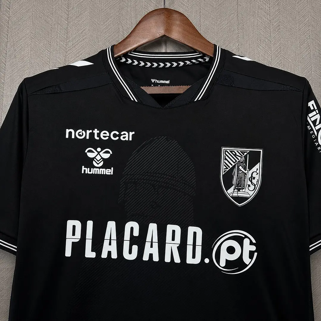 CAMISA VITÓRIA DE GUIMARÃES 26/27 FORA - Preta 4