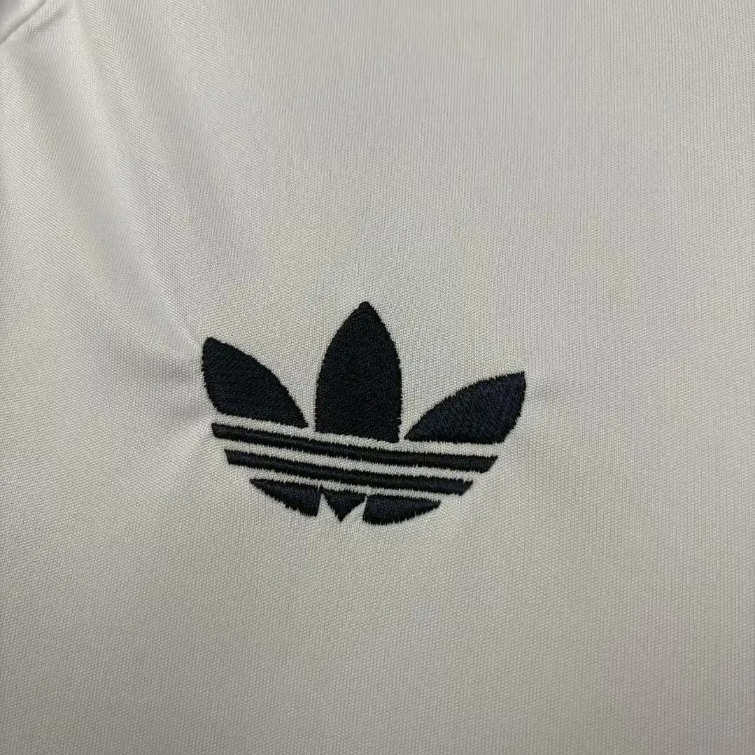 CAMISA BAYERN DE MUNIQUE 26/27 FORA - Branca - Manga Longa 2