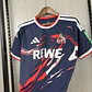 CAMISA COLÔNIA (1. FC KÖLN) 26/27 TERCEIRA - Azul-Marinho e Vermelha - Thumbnail 5