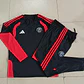 CONJUNTO DE TREINO MANCHESTER UNITED 26/27 - MEIO ZÍPER - Preto e Vermelho - Thumbnail 5