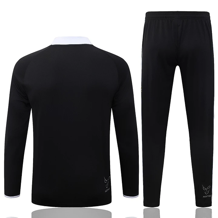 CONJUNTO DE TREINO JUVENTUS 26/27 - MEIO ZÍPER - Preto Retrô 2