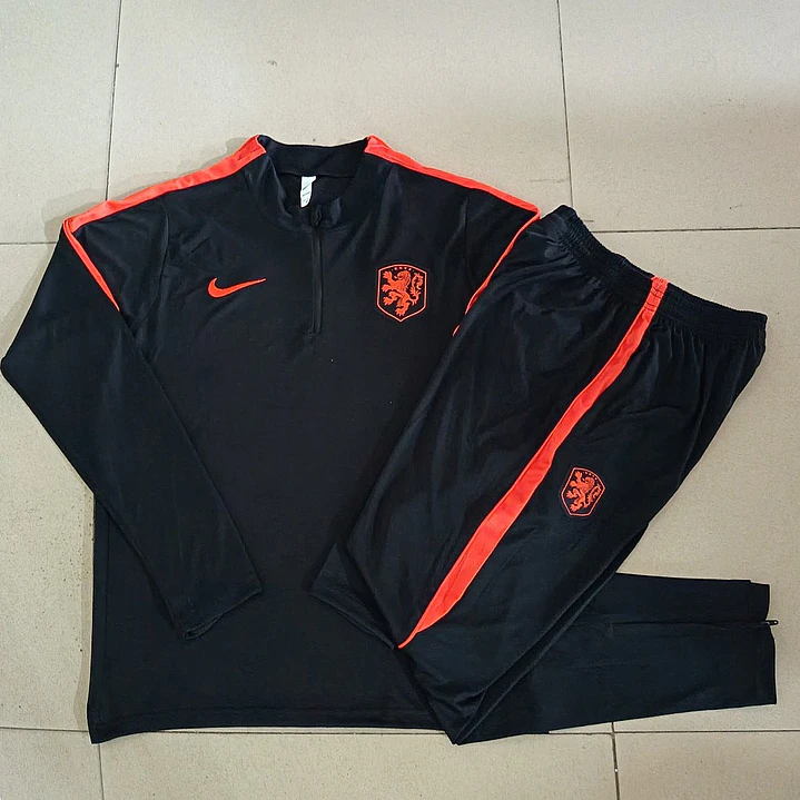 CONJUNTO DE TREINO HOLANDA 26/27 - MEIO ZÍPER - Preto e Laranja 5