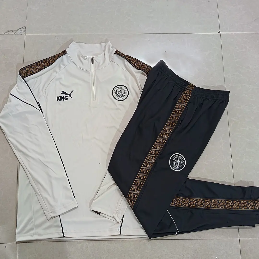 CONJUNTO DE TREINO MANCHESTER CITY 26/27 - MEIO ZÍPER - Bege 5
