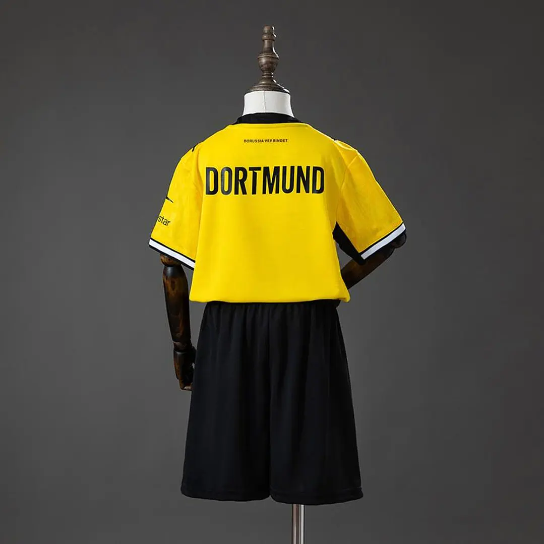 CONJUNTO INFANTIL BORUSSIA DORTMUND 26/27 CASA 2