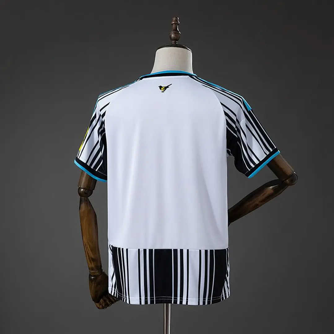 CAMISA NEWCASTLE UNITED 26/27 EDIÇÃO ESPECIAL - Listrada 2