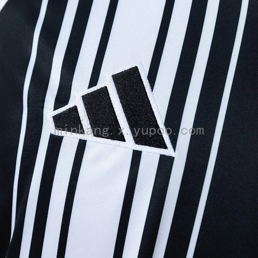 CAMISA NEWCASTLE UNITED 26/27 EDIÇÃO ESPECIAL - Listrada 3