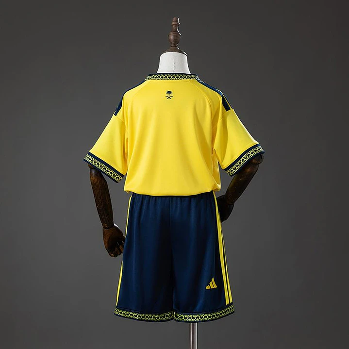CONJUNTO INFANTIL AL NASSR 26/27 CASA 2