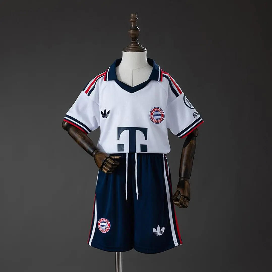 CONJUNTO INFANTIL BAYERN DE MUNIQUE 26/27 FORA 1