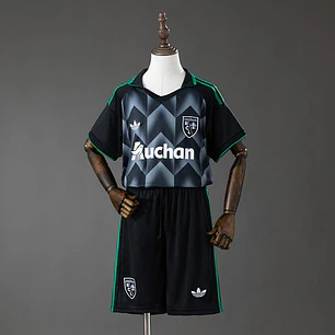 CONJUNTO INFANTIL BORUSSIA MÖNCHENGLADBACH 26/27 FORA - Estampada