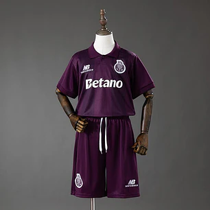 CONJUNTO INFANTIL FC PORTO 26/27 FORA