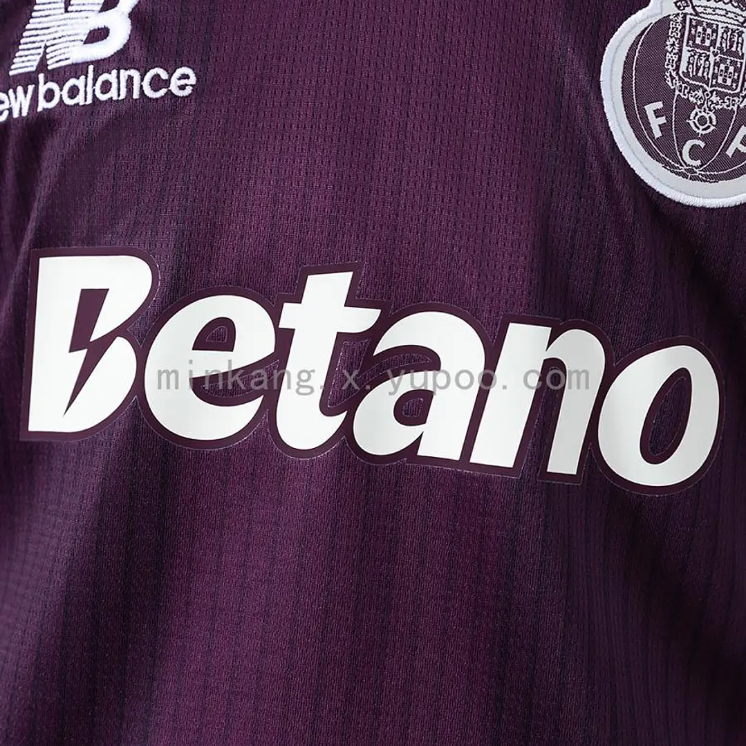 CONJUNTO INFANTIL FC PORTO 26/27 FORA 4