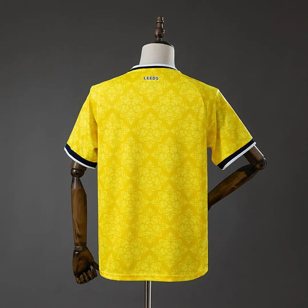 CAMISA LEEDS UNITED 26/27 FORA 2