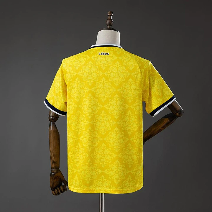 CAMISA LEEDS UNITED 26/27 FORA 2