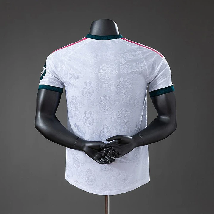 CAMISA REAL MADRID 26/27 EDIÇÃO ESPECIAL - Branca - Versão Jogador Slim Fit - Branca e Verde 2