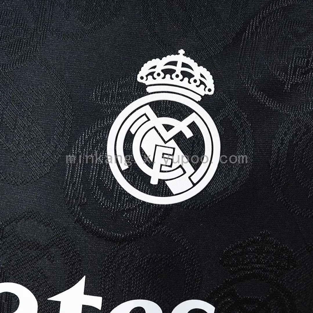 CAMISA REAL MADRID 26/27 EDIÇÃO ESPECIAL - Preta - Versão Jogador Slim Fit - Preta 3