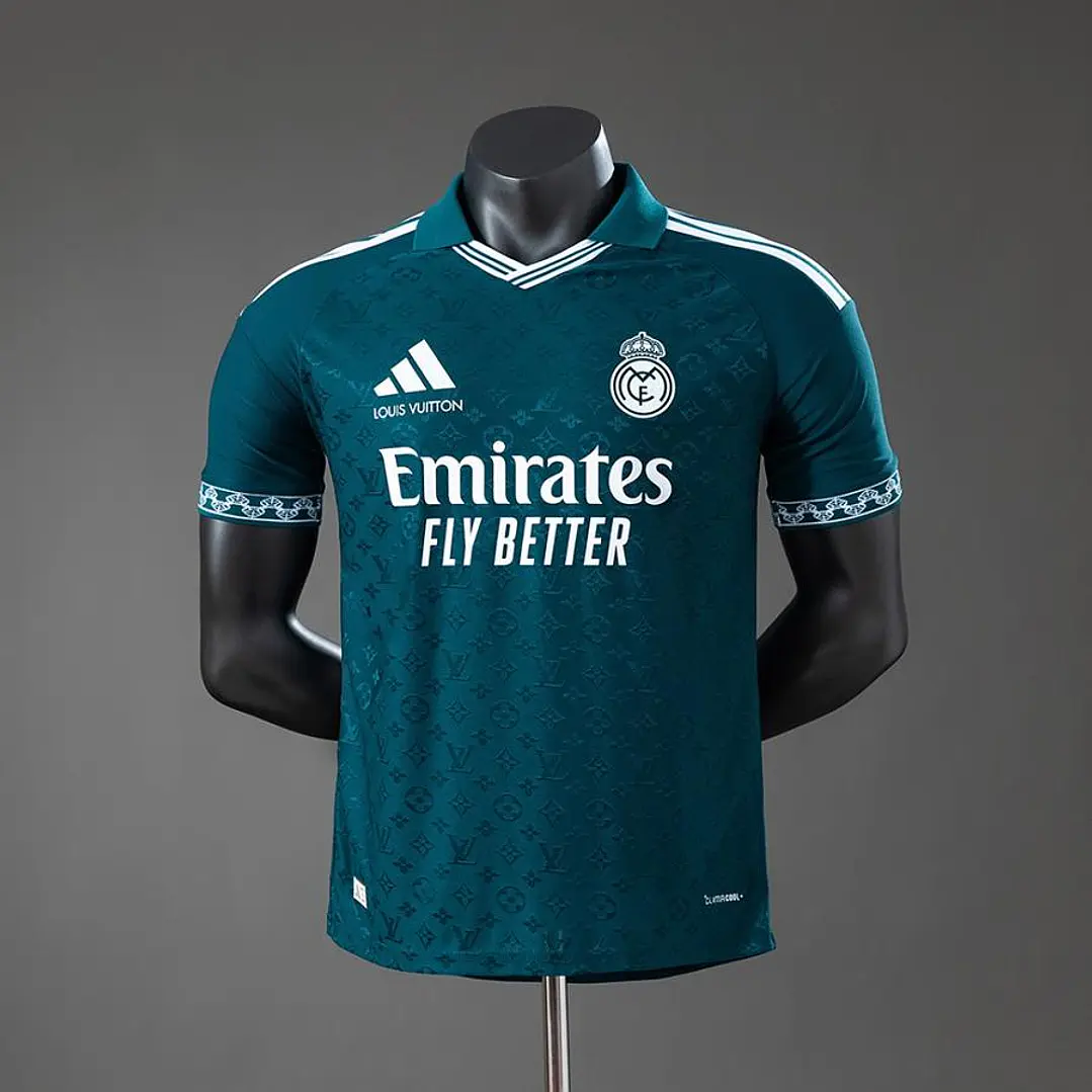 CAMISA REAL MADRID 26/27 EDIÇÃO ESPECIAL - Verde - Versão Jogador Slim Fit - Verde-Petróleo 1
