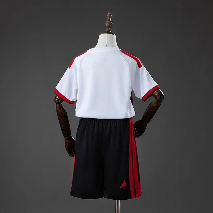 CONJUNTO INFANTIL FLAMENGO 26/27 FORA 2