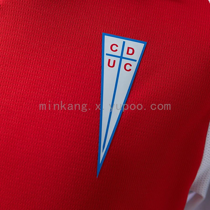 CAMISA UNIVERSIDAD CATÓLICA 26/27 FORA 3