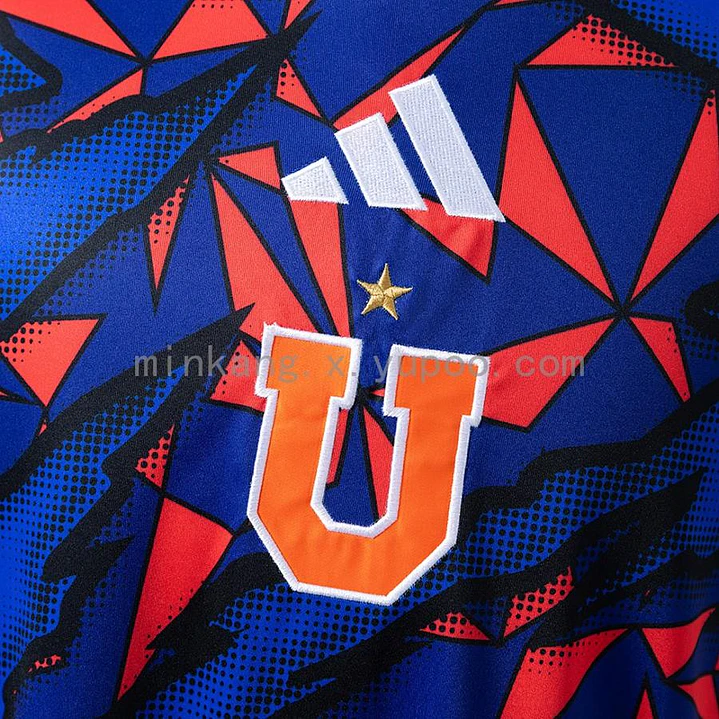 CAMISA UNIVERSIDAD DE CHILE 26/27 PRÉ-JOGO 3