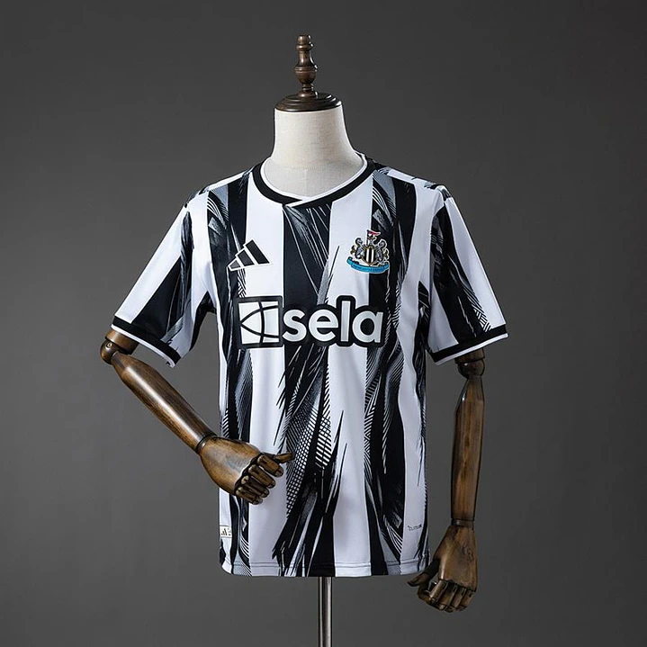 CAMISA NEWCASTLE UNITED 26/27 CASA 1