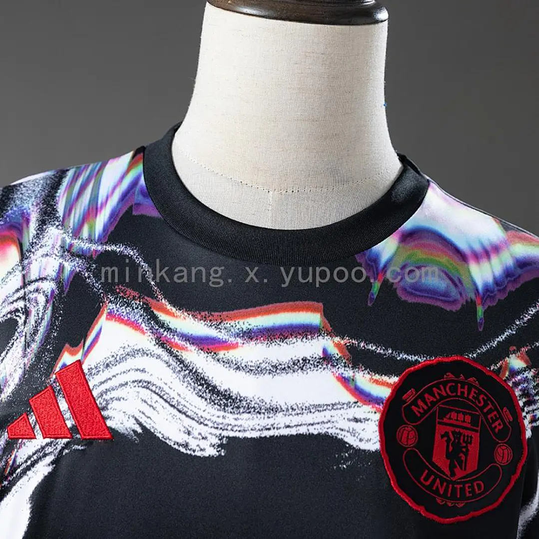 CAMISA MANCHESTER UNITED 26/27 PRÉ-JOGO 4