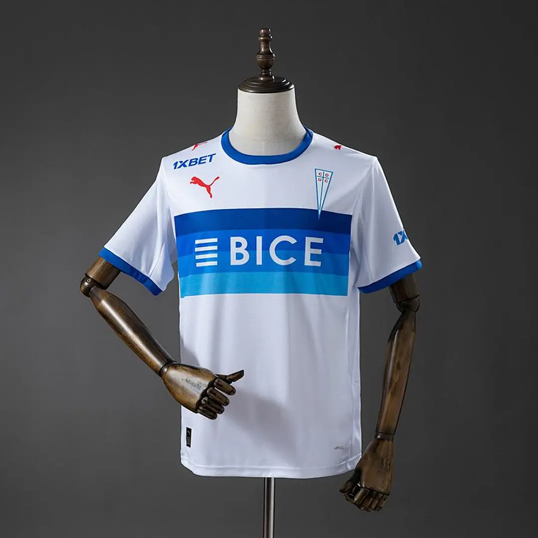 CAMISA UNIVERSIDAD CATÓLICA 26/27 CASA 1