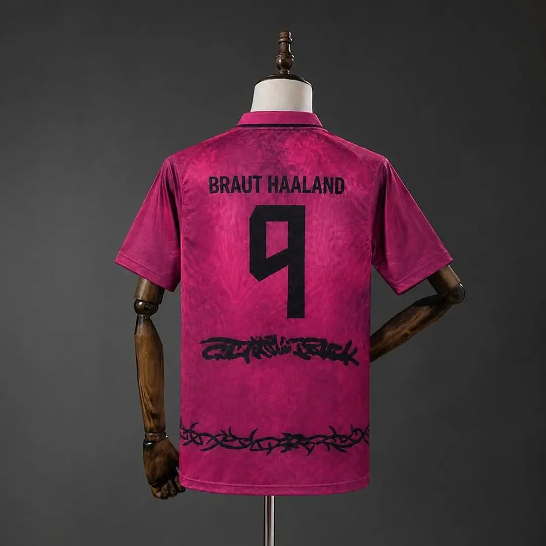 NORWAY TOTAL 90 TRAVIS SCOTT x NIKE RETRO SHIRT, Burgundy 2