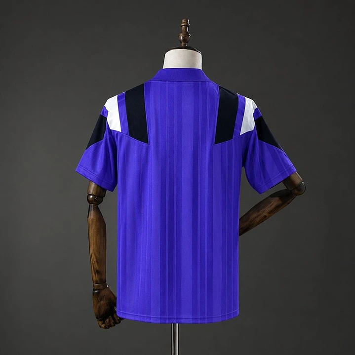 CAMISA REAL MADRID 26/27 EQT RETRÔ, Roxa 2