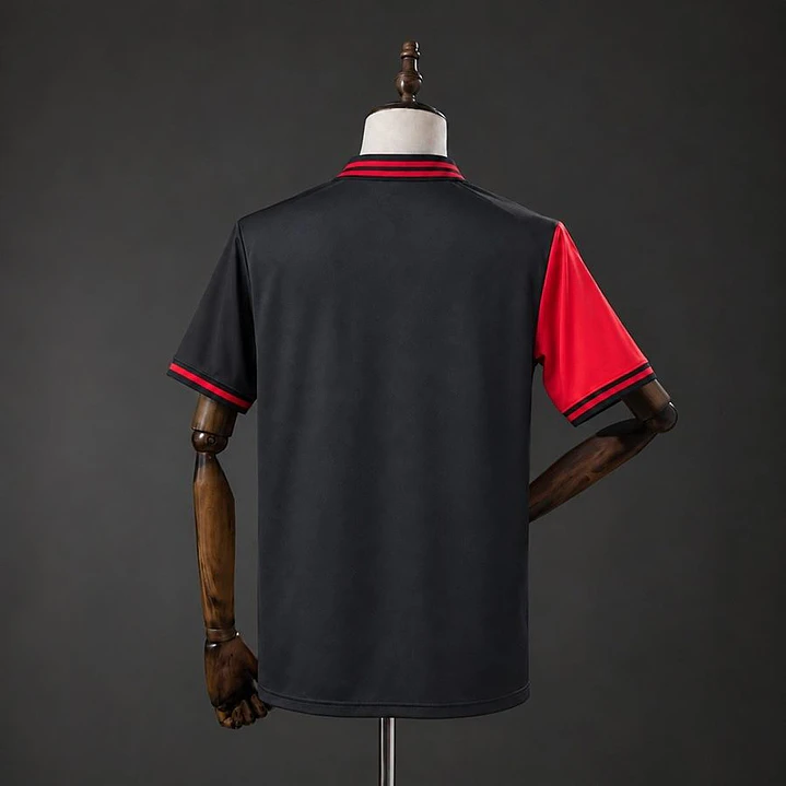 CAMISA MANCHESTER UNITED 26/27 EDIÇÃO ESPECIAL, Vermelha e preta 2