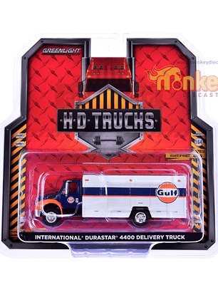 International Durastar 4400 delivery truck Gulf - Descontinuado