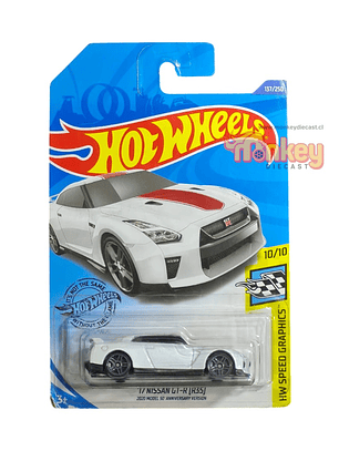 17 nissan GT-r r35 - hot wheels 2020