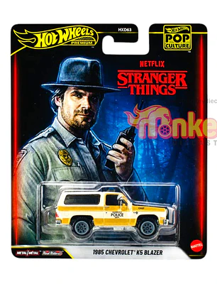 Hot Wheels Premium 1985 chevrolet k5 blazer - stranger things