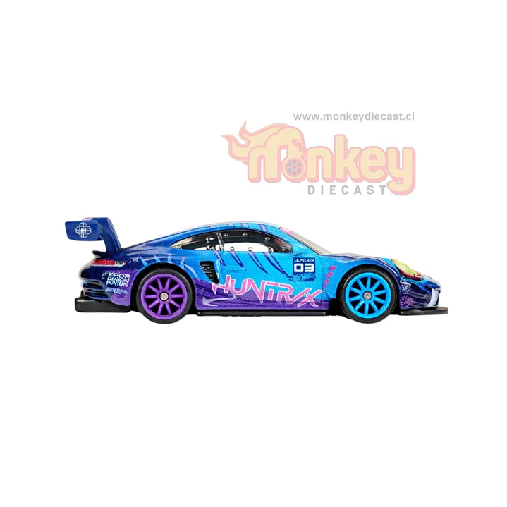 Hot Wheels KPop Demon Hunters Porsche 911 GT3 R (992) 6